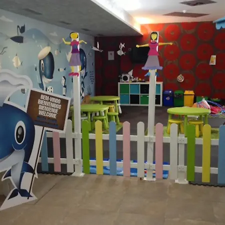 Cristal & ホテル 4*