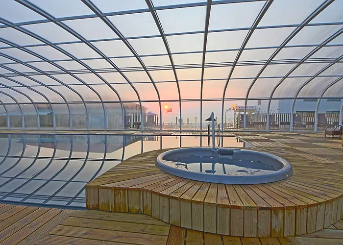 Cristal & Отель