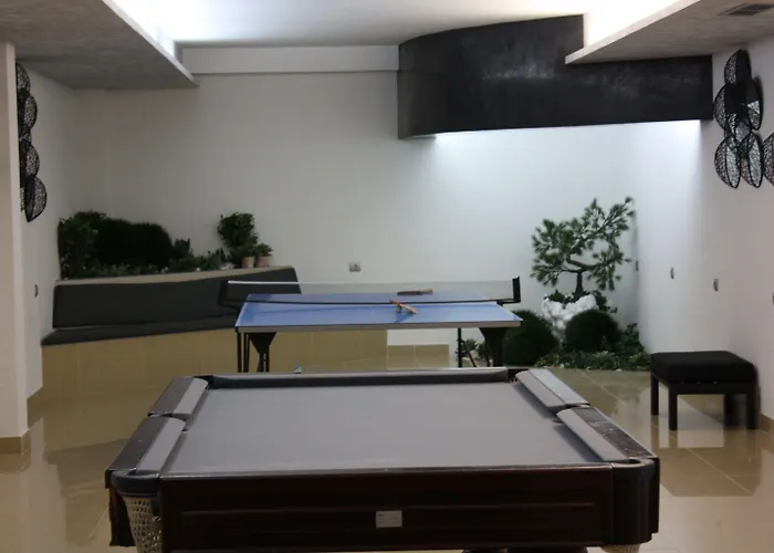 Cristal & Отель Виейра-де-Лейрия