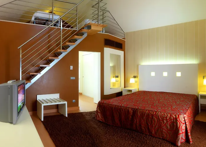 Cristal & 4* Vieira de Leiria